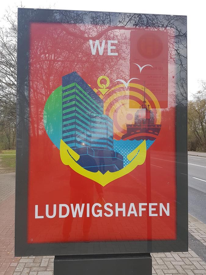 Apartments Nikol - Ludwigshafen Eksteriør billede